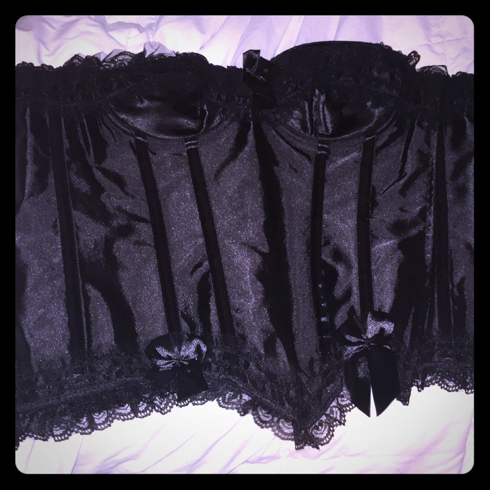 Black zippered bustiers